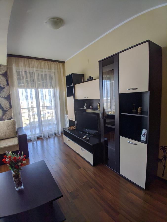 Summerland Beach&Sun Apartments Mamaia Eksteriør billede