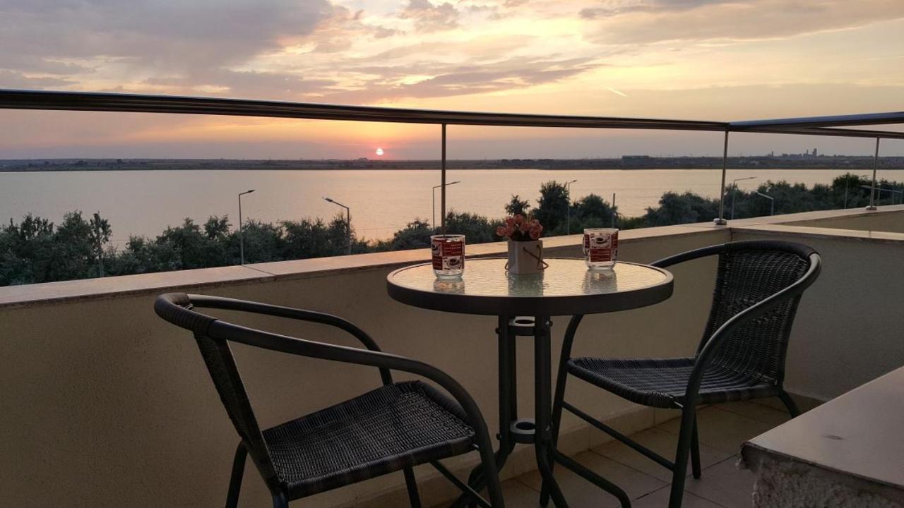 Summerland Beach&Sun Apartments Mamaia Eksteriør billede